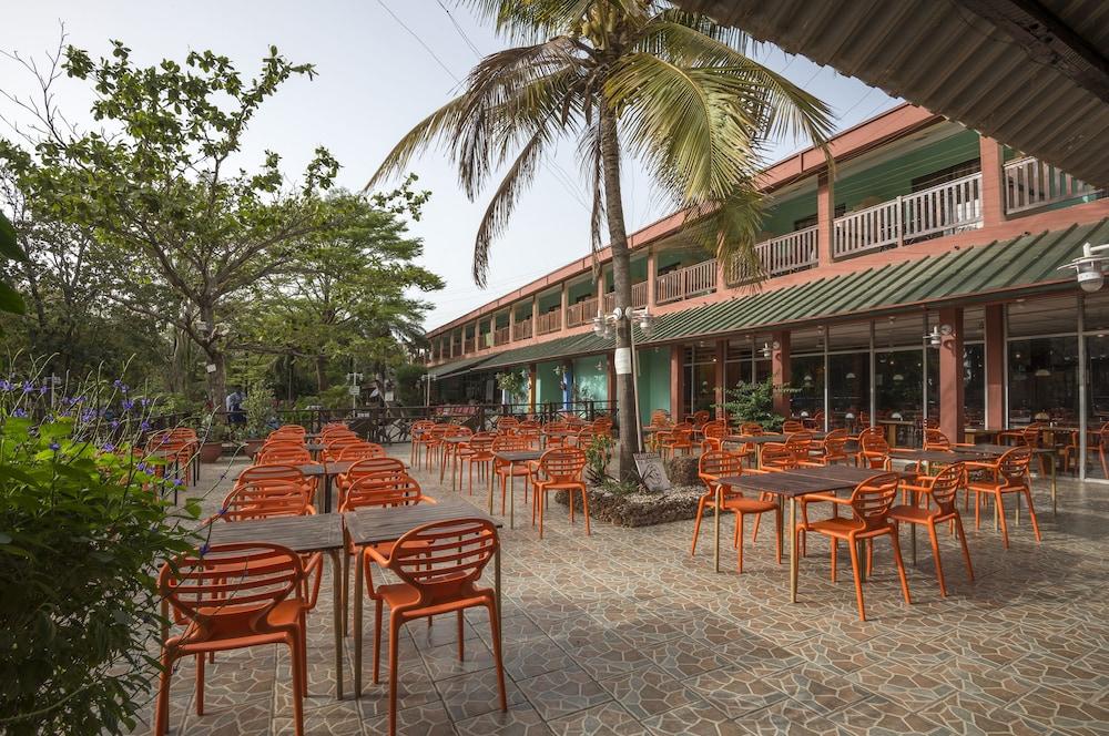 Senegambia Beach Hotel Kololi Esterno foto