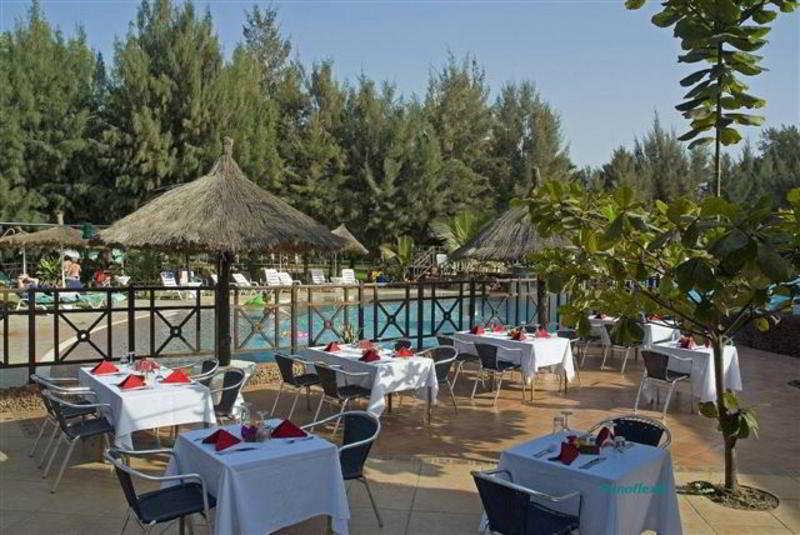 Senegambia Beach Hotel Kololi Esterno foto