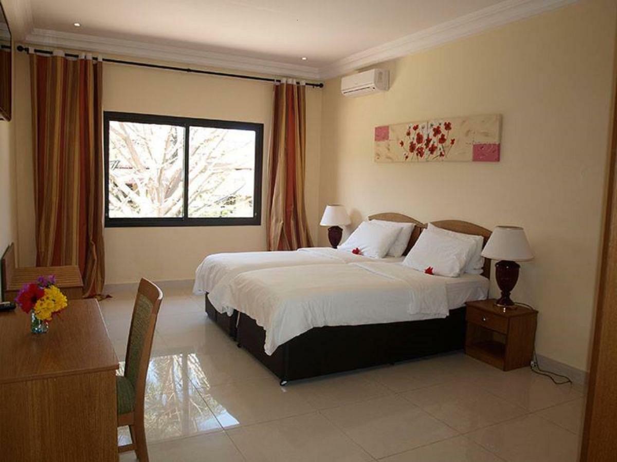 Senegambia Beach Hotel Kololi Esterno foto